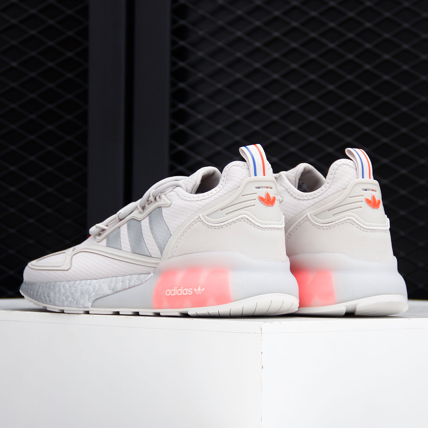 adidas/阿迪达斯正品2020新款三叶草zx2k boost男女运动鞋fx7028-mc