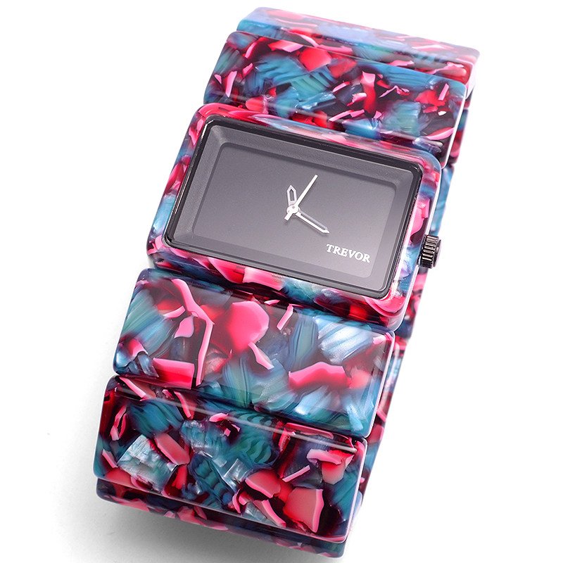 欧洲站亚克力潮流ins风复古时尚简约宽手镯式腕表休闲女石英手表