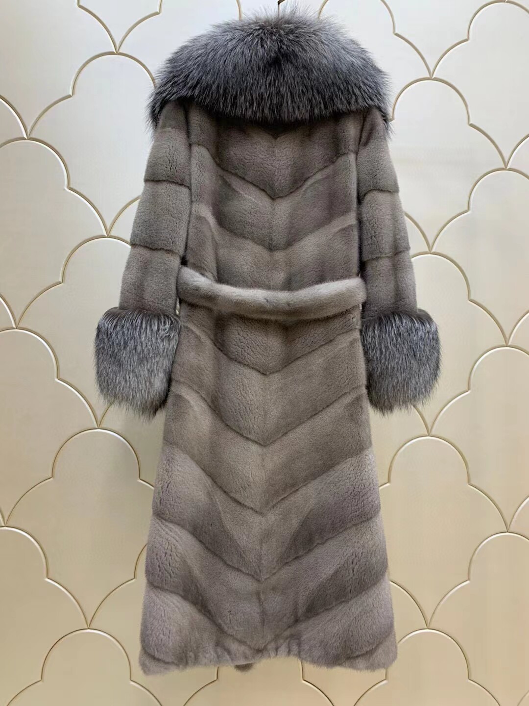 品牌全新貂皮貂毛大衣专柜撤柜银兰本色超级皮草