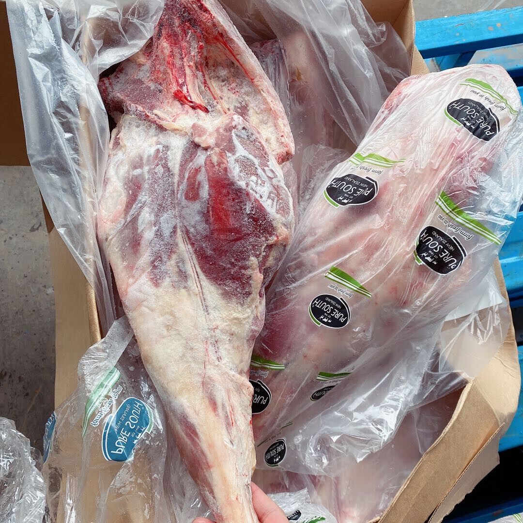 羊腿后腿速冻冷鲜新西兰带骨40斤羊肉烧烤食材生羊肉