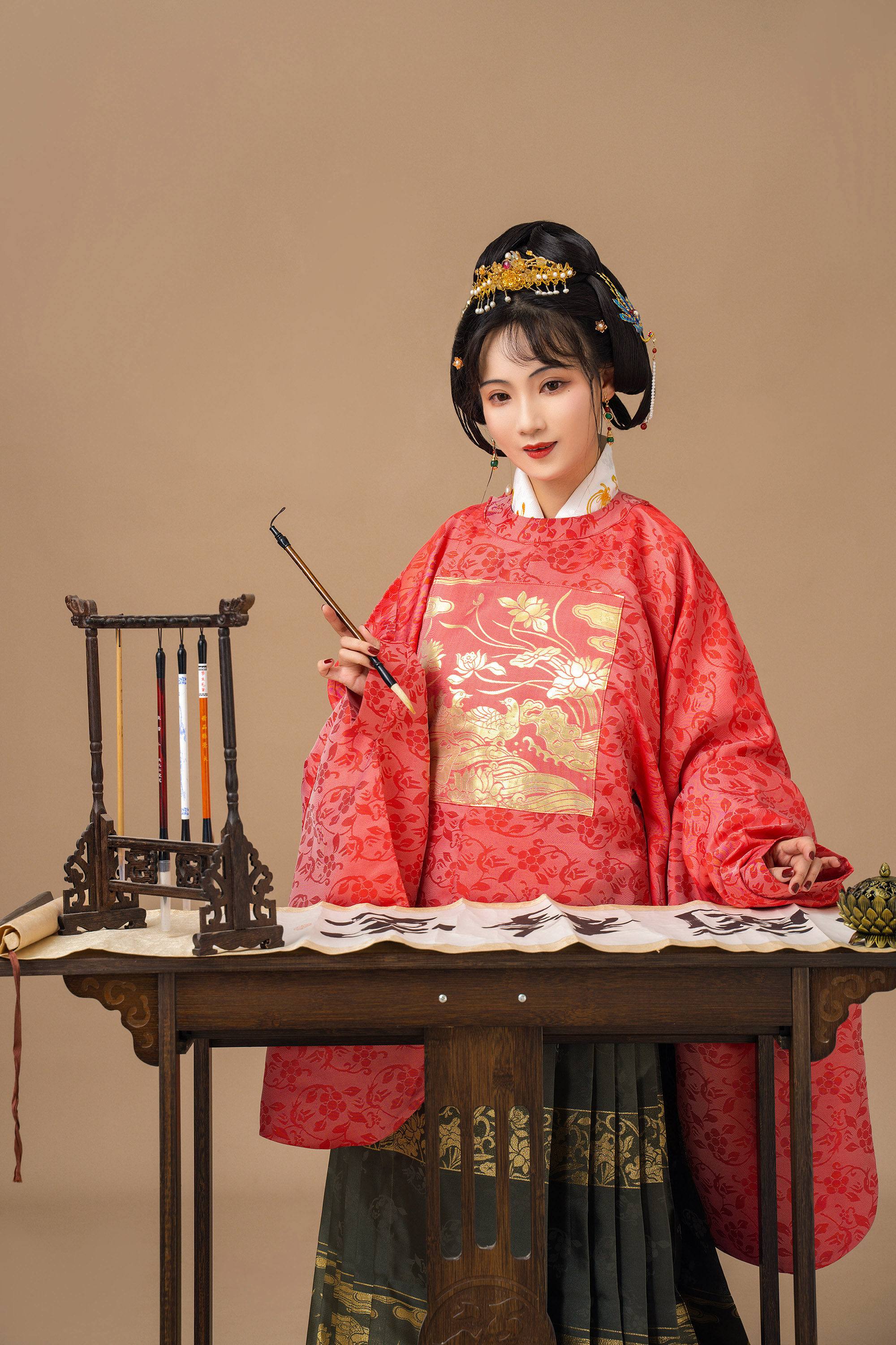 鸾制采菊东篱菊花蝴蝶绣花中衣明制汉服假领汉服