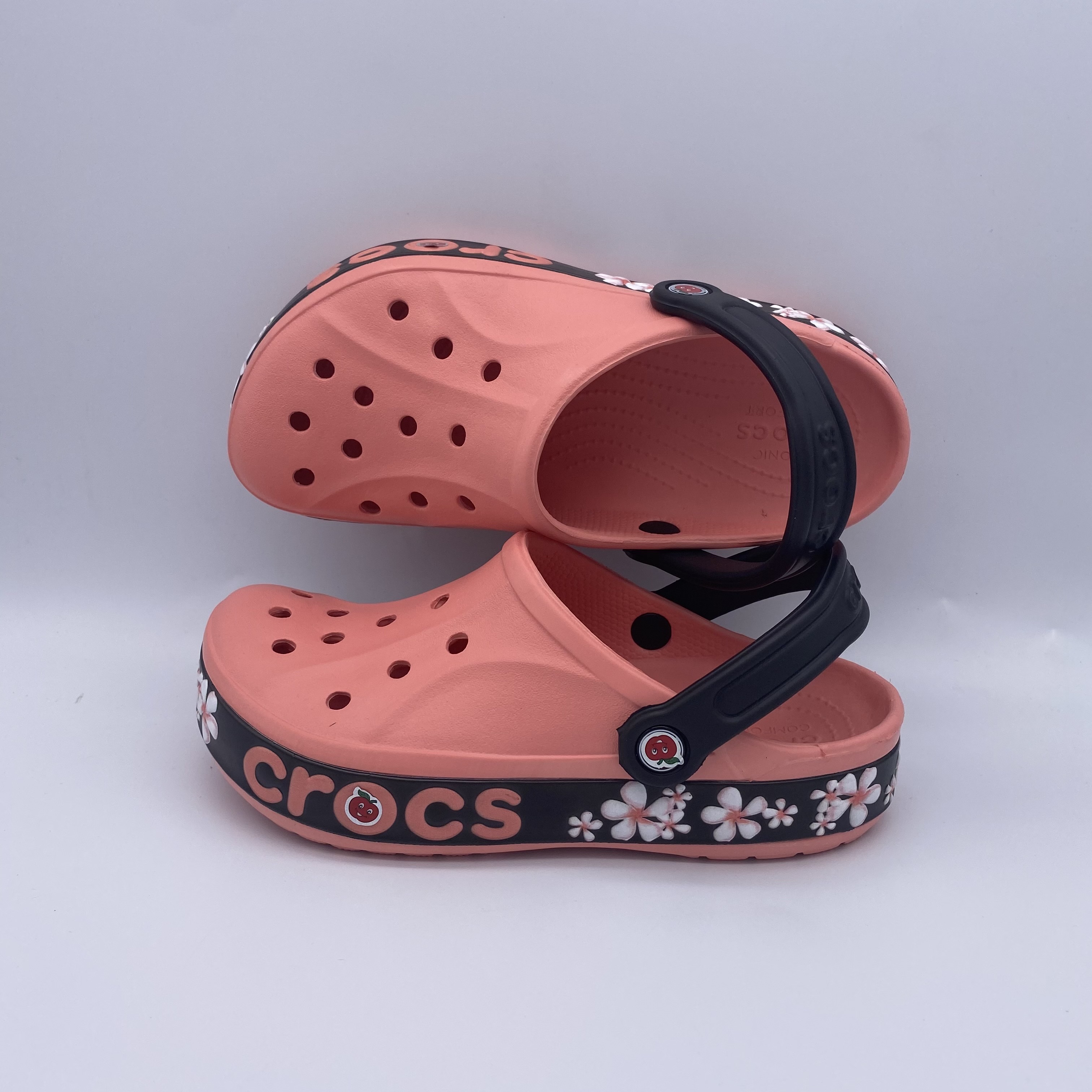 cross女鞋夏季情侣贝雅雅卡骆班沙滩复古印花洞洞鞋