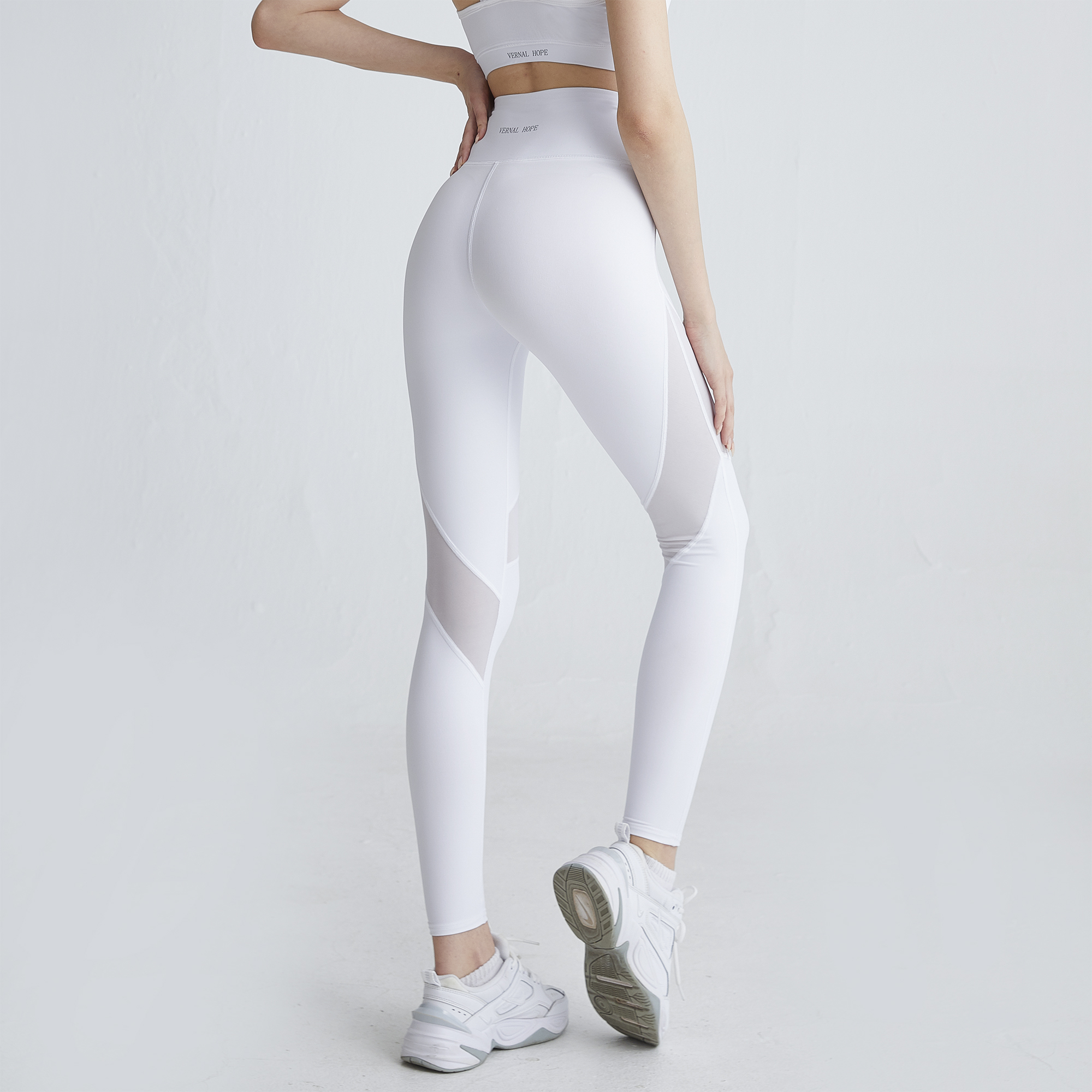 高腰提臀白色薄款瑜伽裤女弹力紧身网纱拼接健身裤