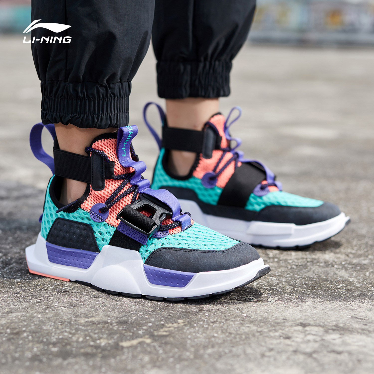 中国李宁休闲鞋男鞋春夏网面凉鞋高帮重韦德篮球板鞋