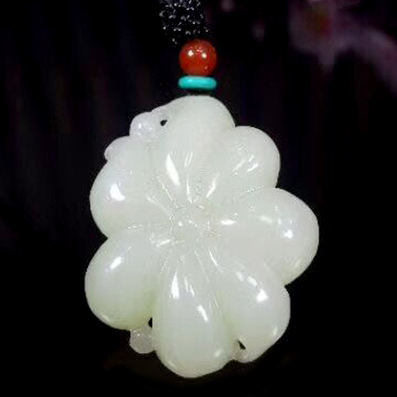 同伴和田玉玉兰花吊坠女款花开富贵玉佩挂件天然玉石莲花玉坠项链