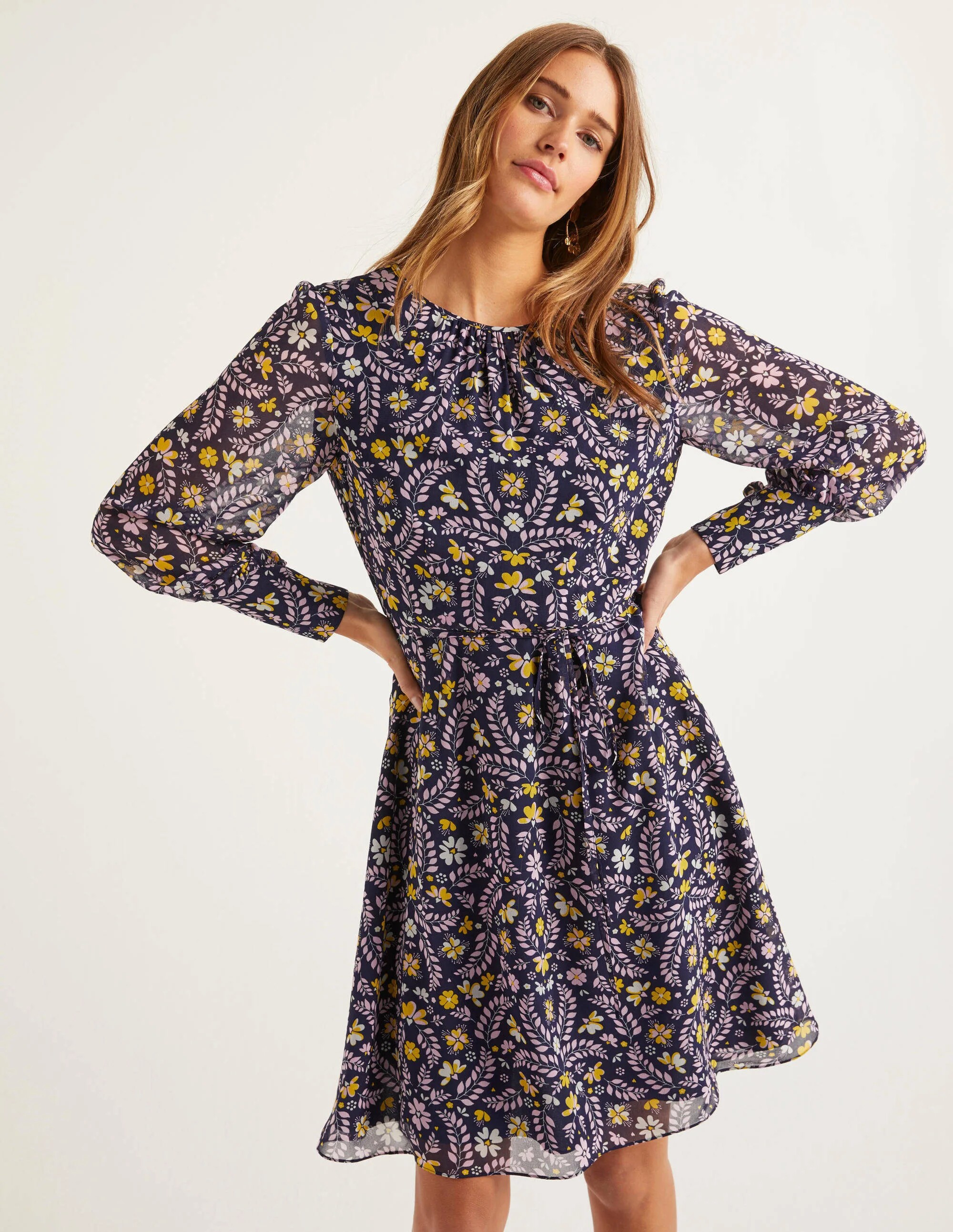 2020早春英国bd魅紫蓝色撞色印花通勤甜美碎花连衣裙