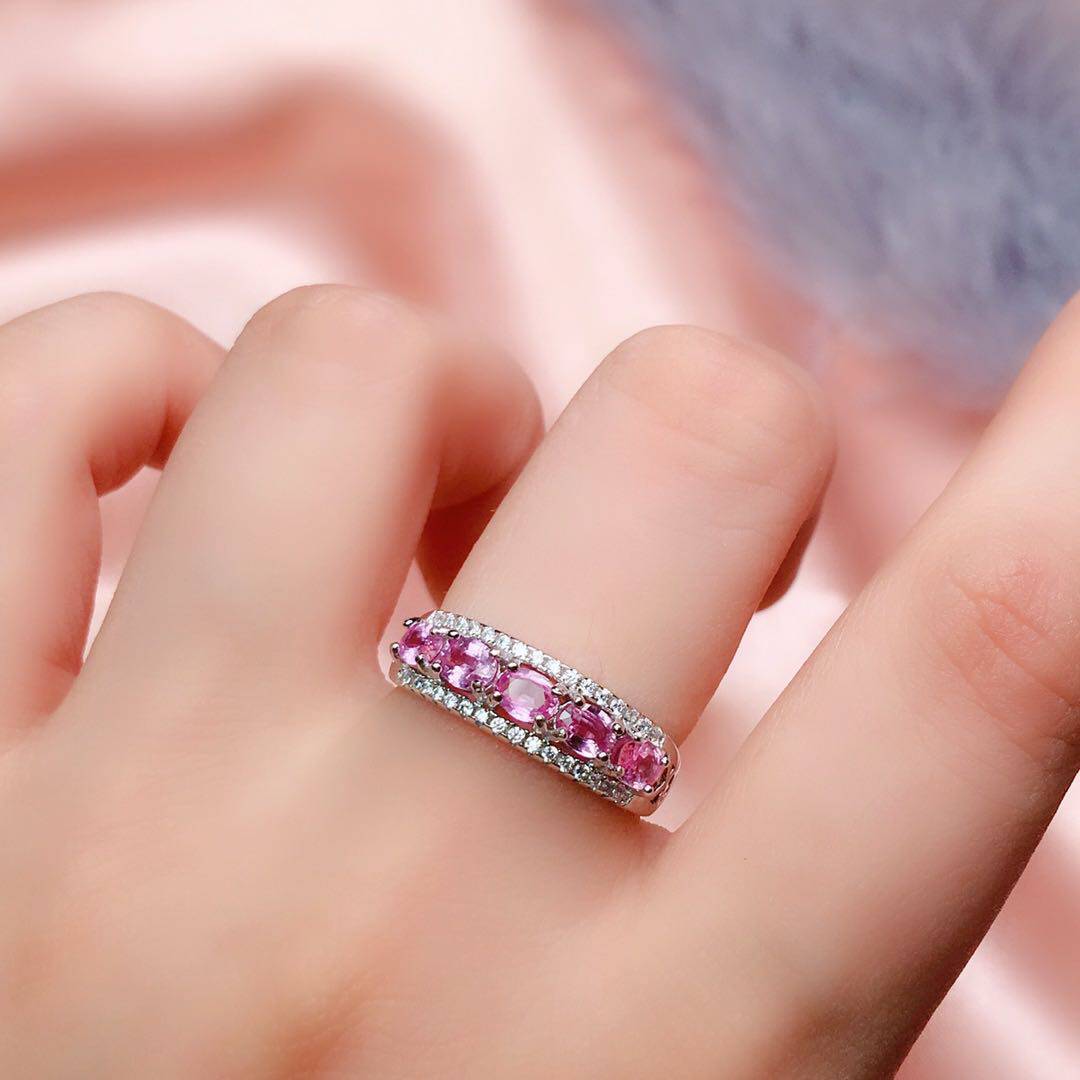 天然粉色蓝宝石戒指火彩色彩绚丽主石4mm925精工戒指