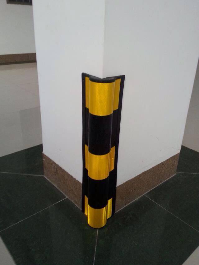 反光墙角橡胶圆角护角防撞胶条保护器停车场警示安全标志