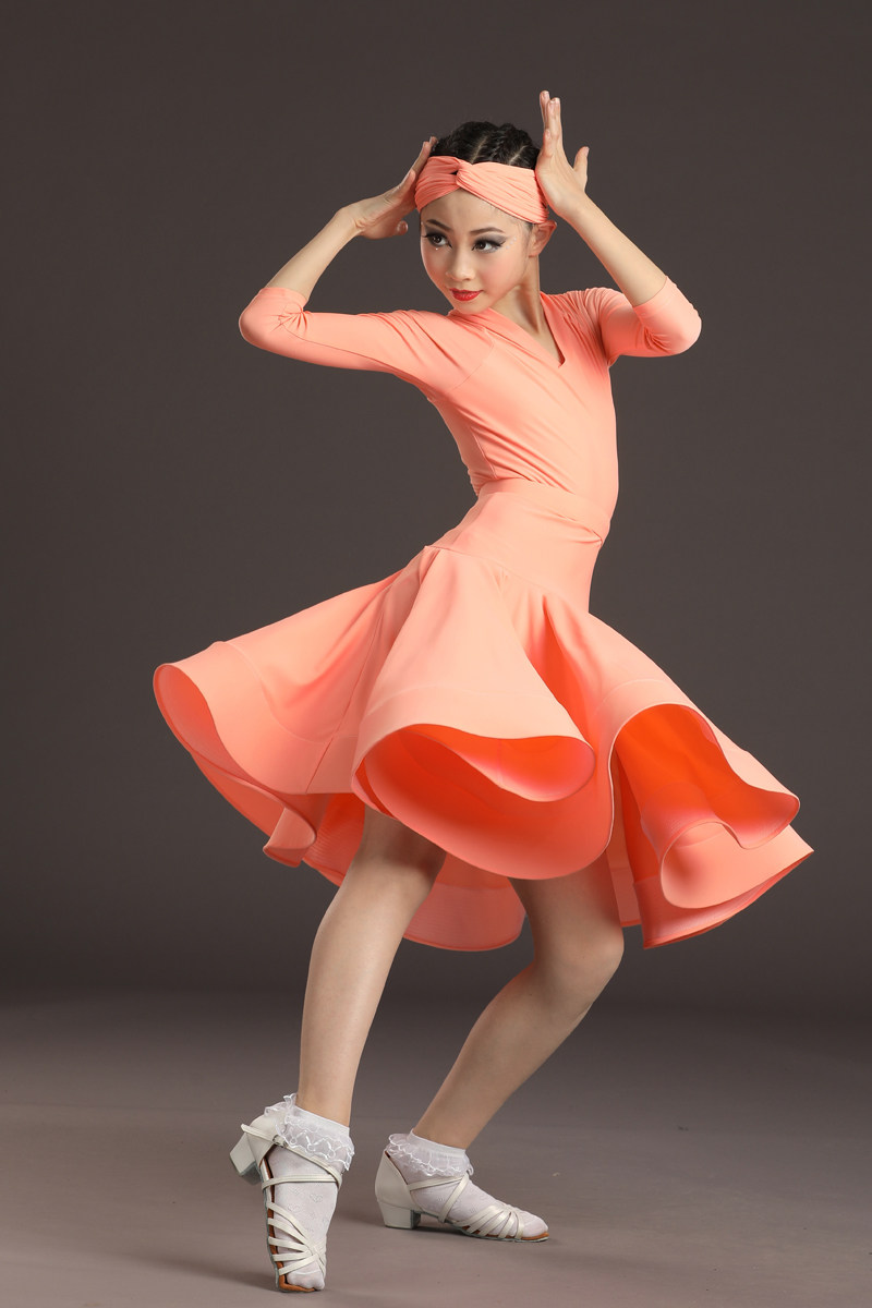 女童拉丁舞比赛服专业考级国标规定舞蹈表演少儿拉丁舞演出服