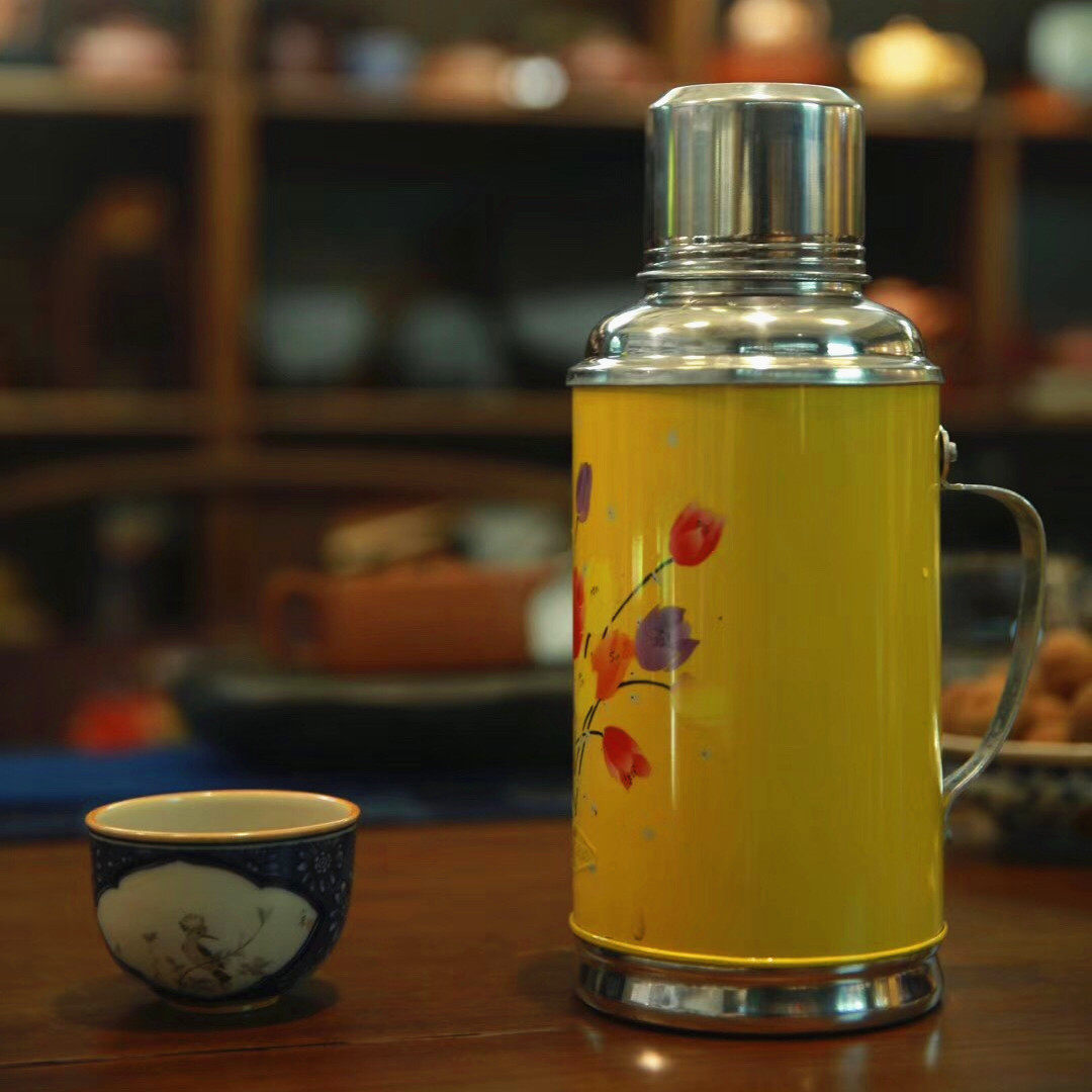 08l老式热水瓶复古怀旧摆件暖壶铁皮外壳家用热水瓶