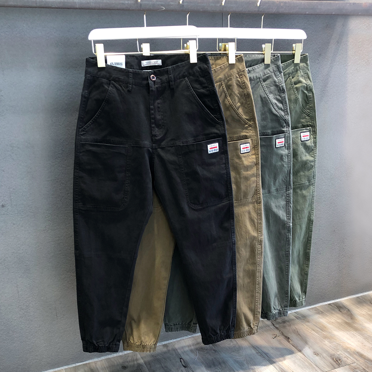 黑色潮牌百搭宽松工装裤男士休闲裤束脚裤子男哈伦裤2021秋季潮流