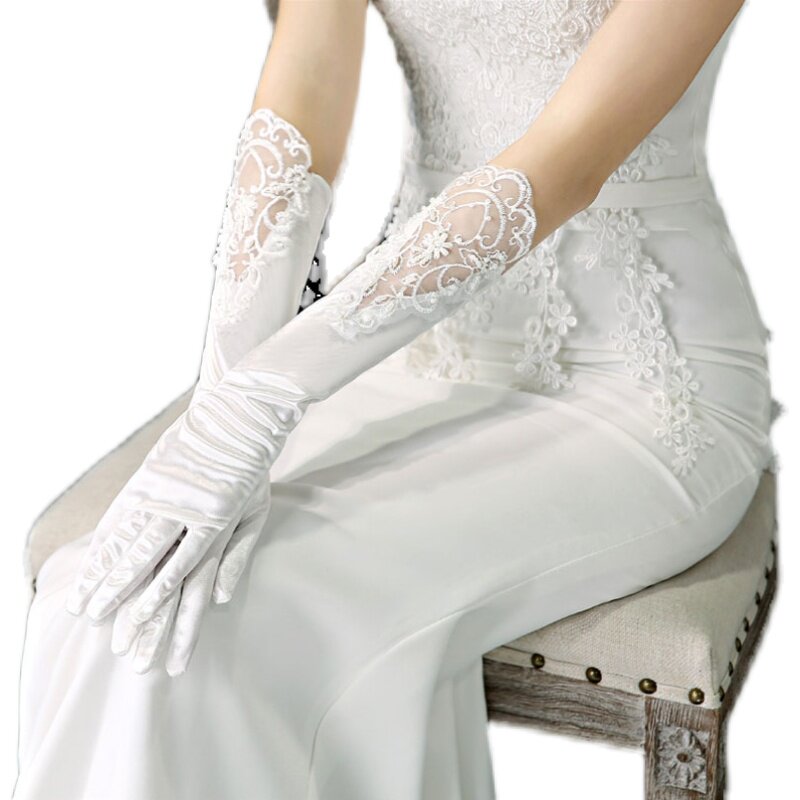jyf原创缎面长款复古蕾丝全指手工钉珠婚纱手套轻纱旅拍配饰摄影