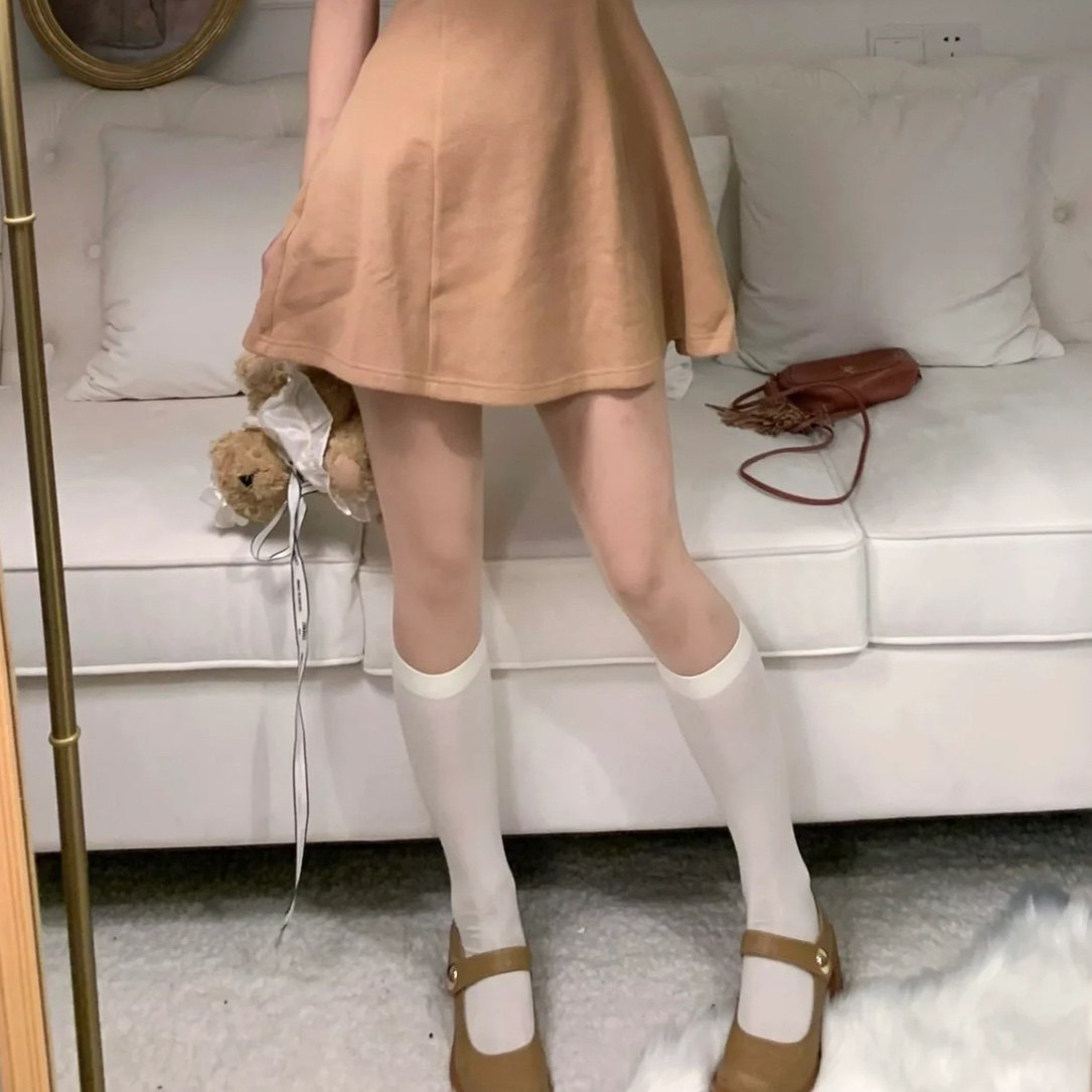 高品质天鹅绒小腿经典百搭jk黑白中筒过膝短袜中筒袜