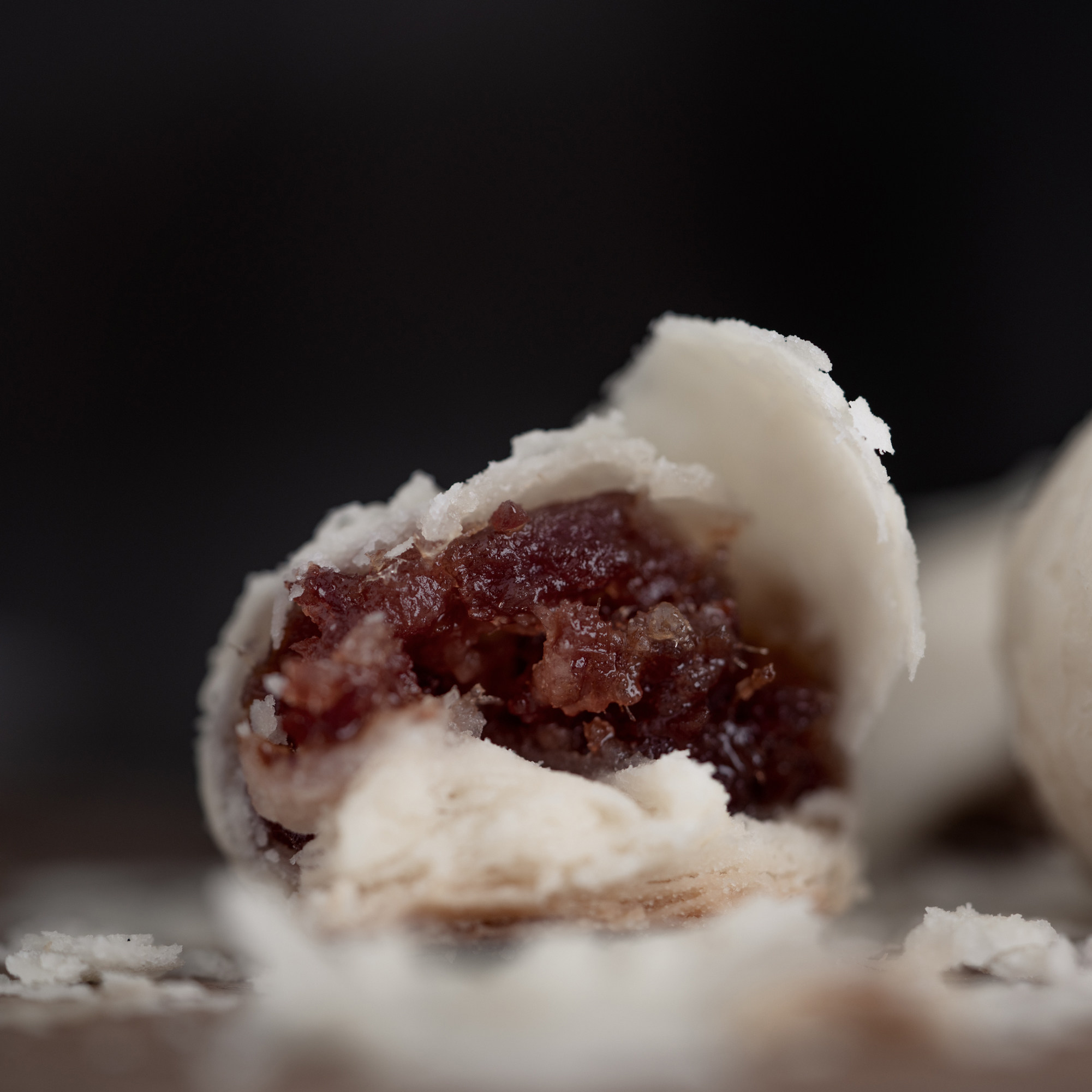 南时传统手工现烤糕点特产云南月饼白饼火腿月饼