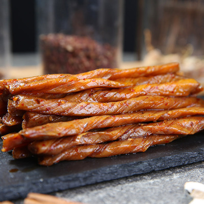 聚亿家辣条酒鬼豆筋条湖南小零食