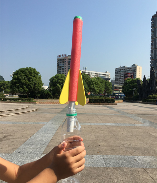 幼儿园手工diy制作材料空气火箭发明自制喷气式科学
