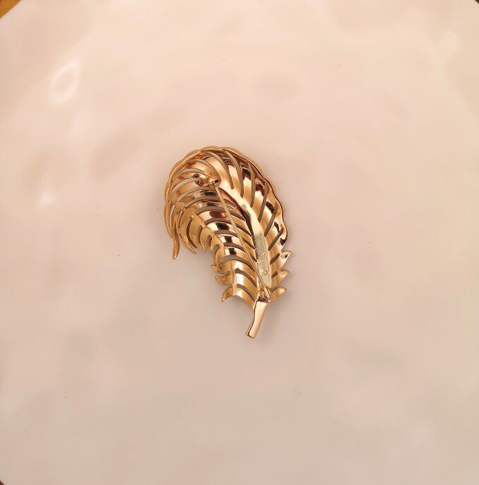 vintage中古首饰trifari海报莱茵石羽毛羽毛胸针胸针