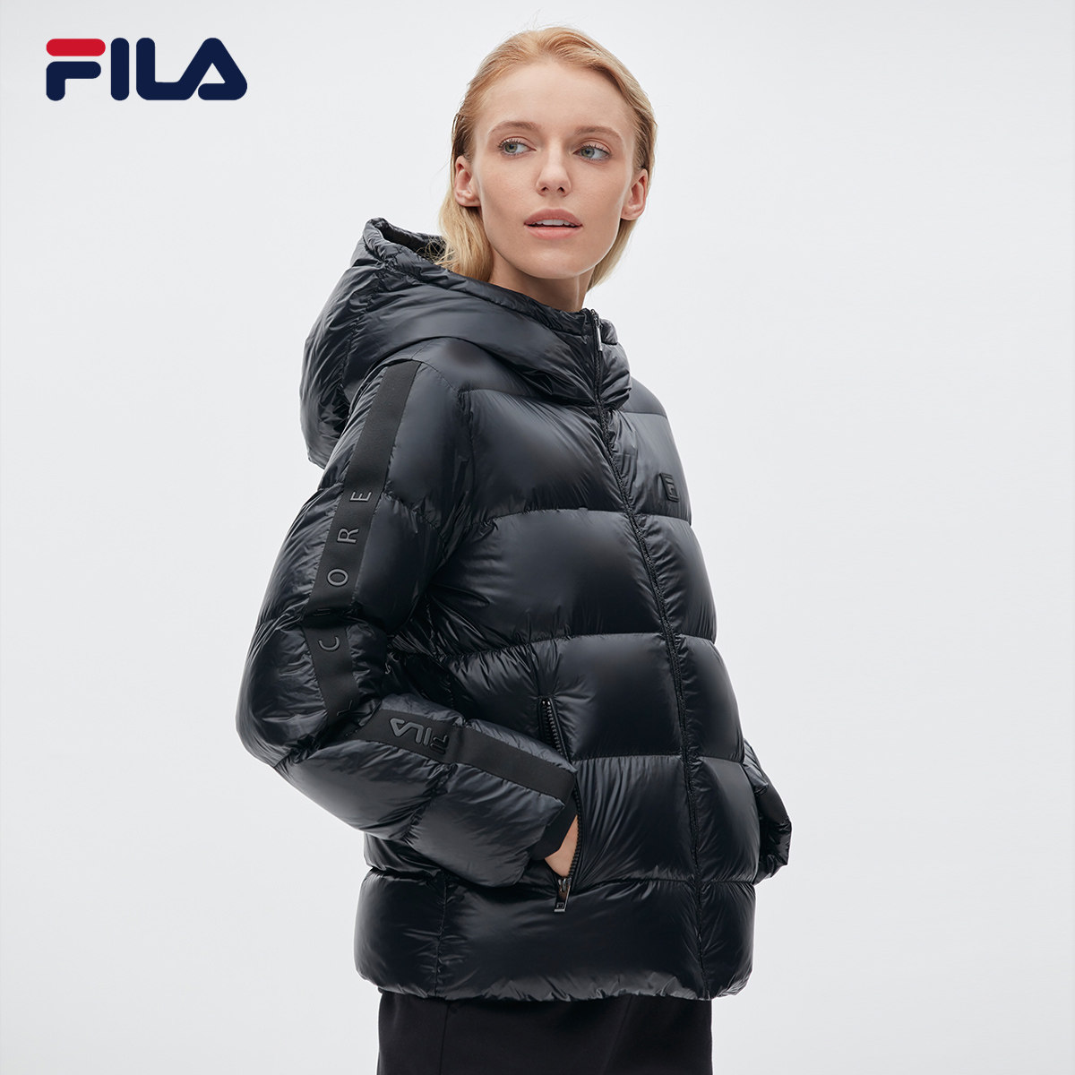 fila斐乐女士羽绒服2021年冬季新款加厚保暖连帽短款运动外套棉羽