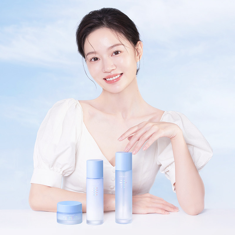 稚优泉水润海漾保湿精粹护肤套装女补水温和护肤品学生水乳面霜