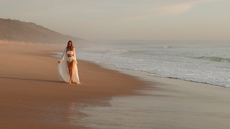 沙滩2020新款女超三亚海边度假泳衣罩衫雪纺连衣裙