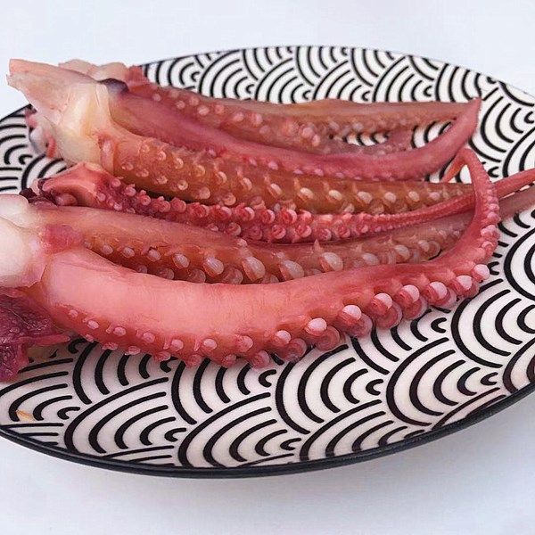 鱿鱼深海脆口章鱼八爪鱼冷冻生鲜海产品鱼刺料理冷冻章鱼