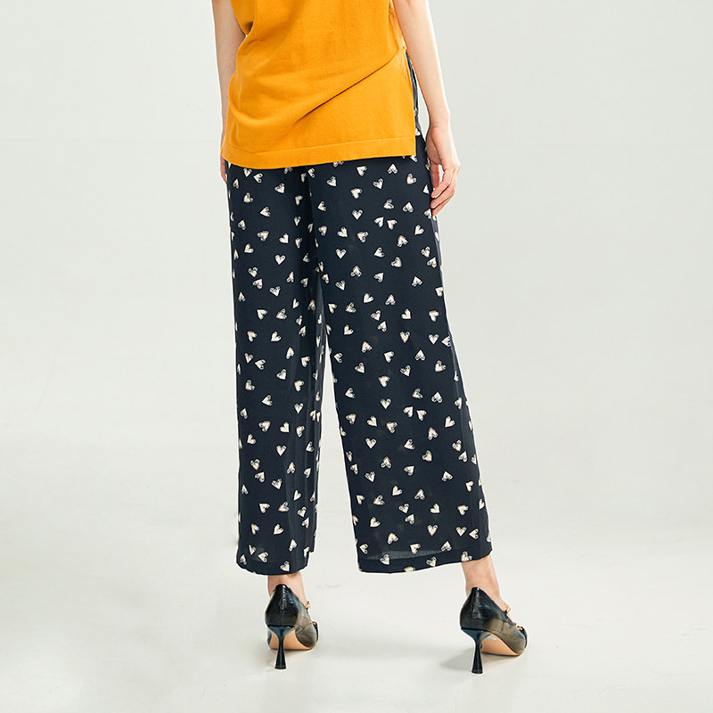 易菲夏薄款碎花印花宽松筒裤九分休闲裤女裤裤子休闲裤