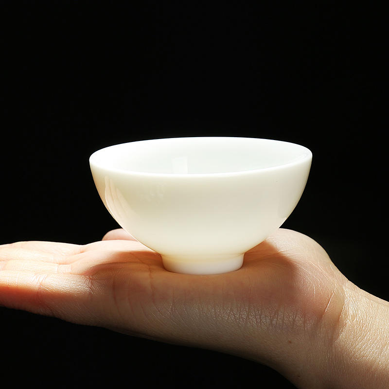 德化中国羊脂玉瓷品茗纯白色单杯陶瓷茶具白瓷茶杯