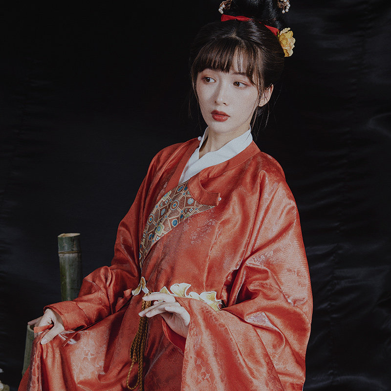 停云流光汉服圆领道袍内搭白色汉服