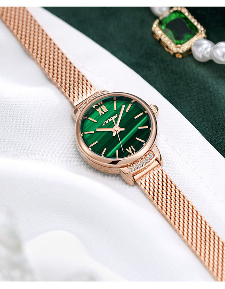 手表时诺比ins小众设计时尚复古小绿百搭女士国产腕表