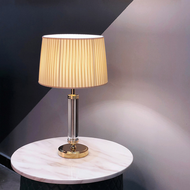 轻奢暖光床头柜装饰水晶台灯简约现代卧室led装饰台灯