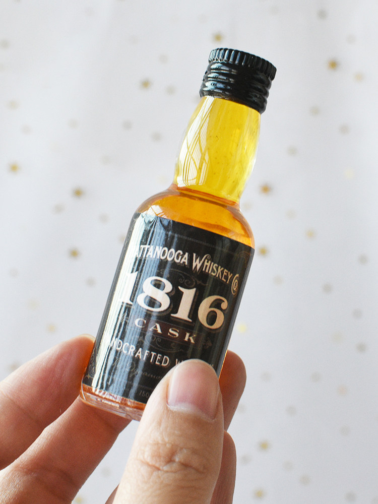 摆件威士忌洋酒迷你小酒酒瓶网红红酒插件啤酒节日装扮用品