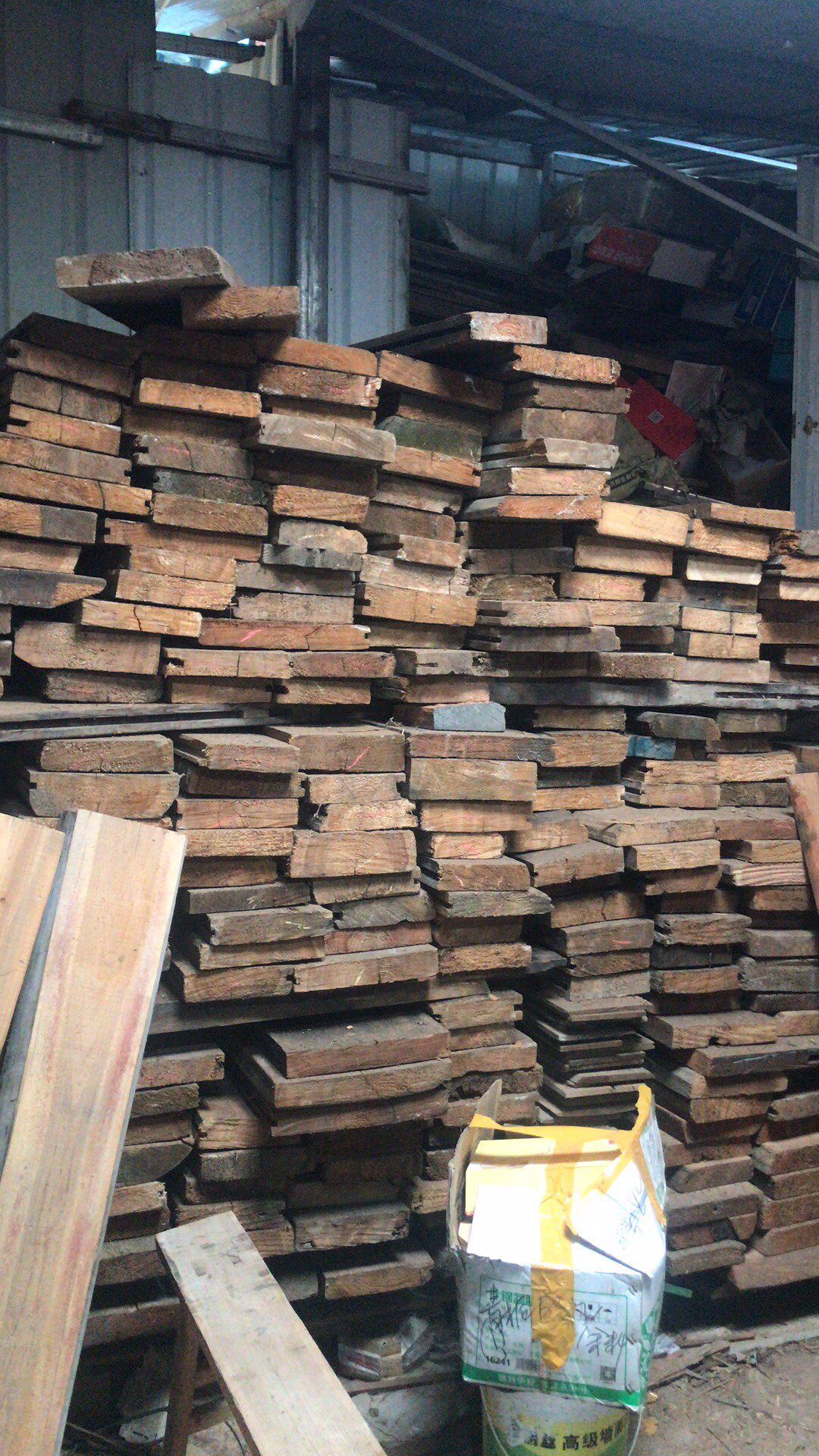 古琴百年年老杉木面板斫琴古建筑老庙老房梁木古琴