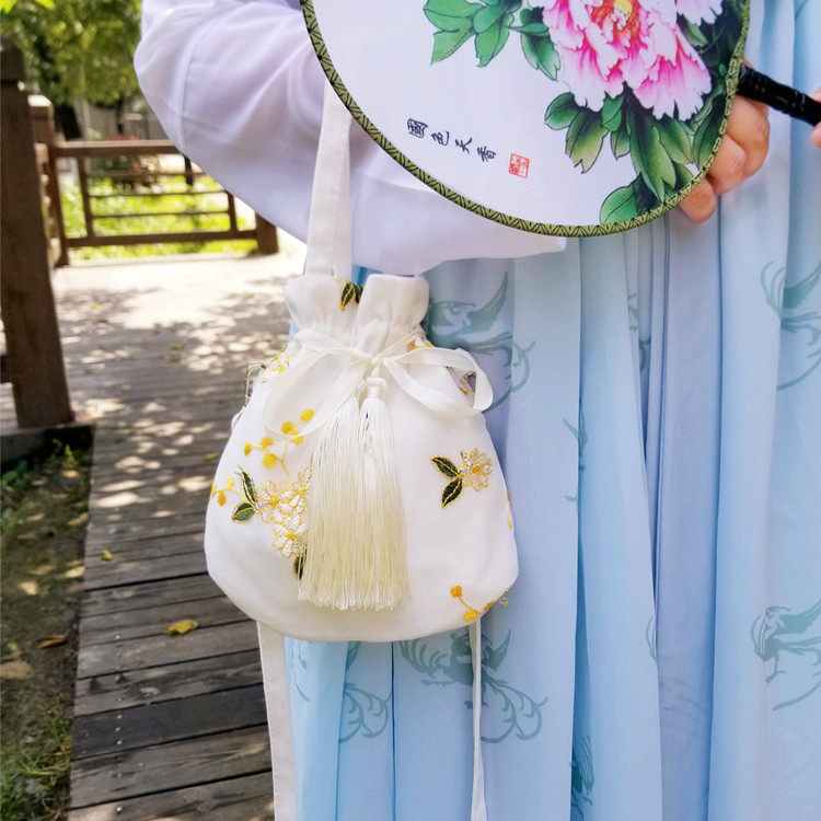 新款原创汉服包古风斜挎刺绣小包包包古装古代女士包袋