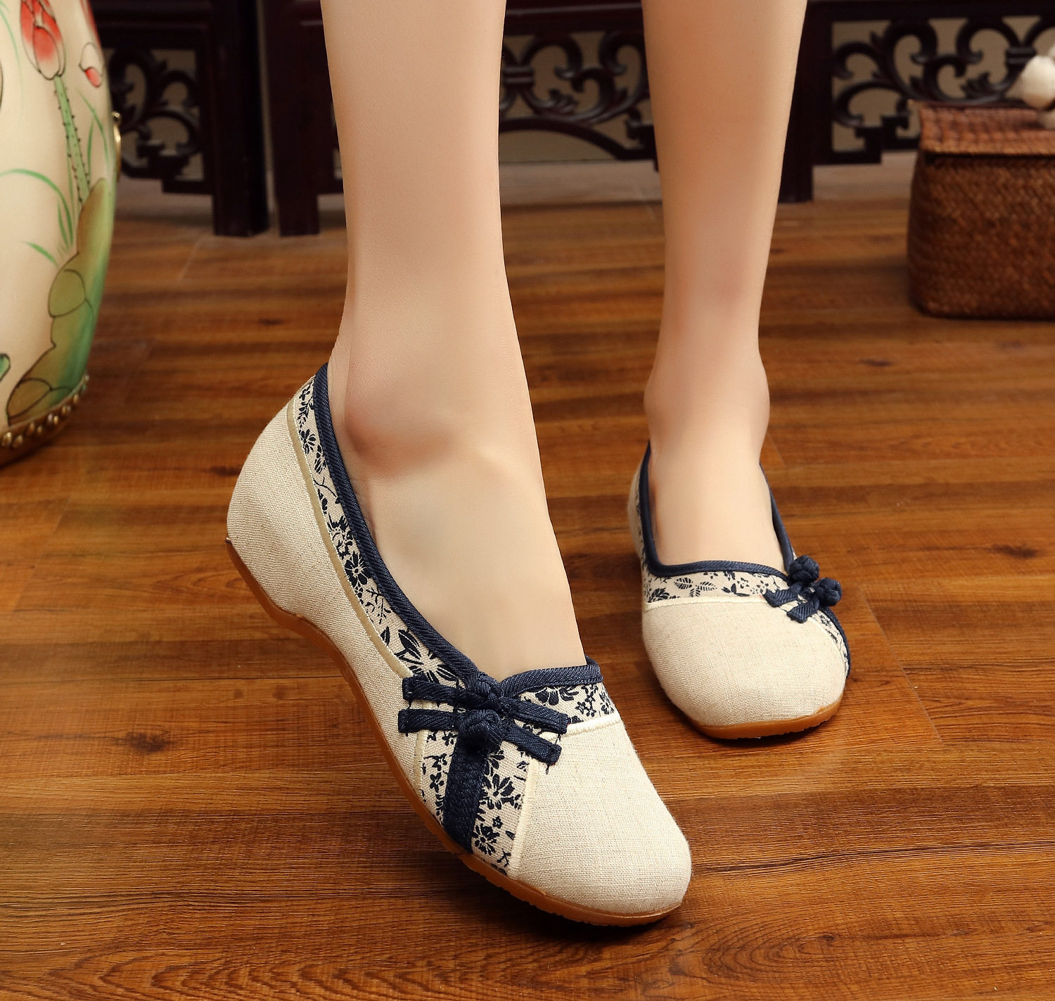 民族风布鞋老北京女鞋素色茶艺汉服牛筋棉麻单鞋布鞋
