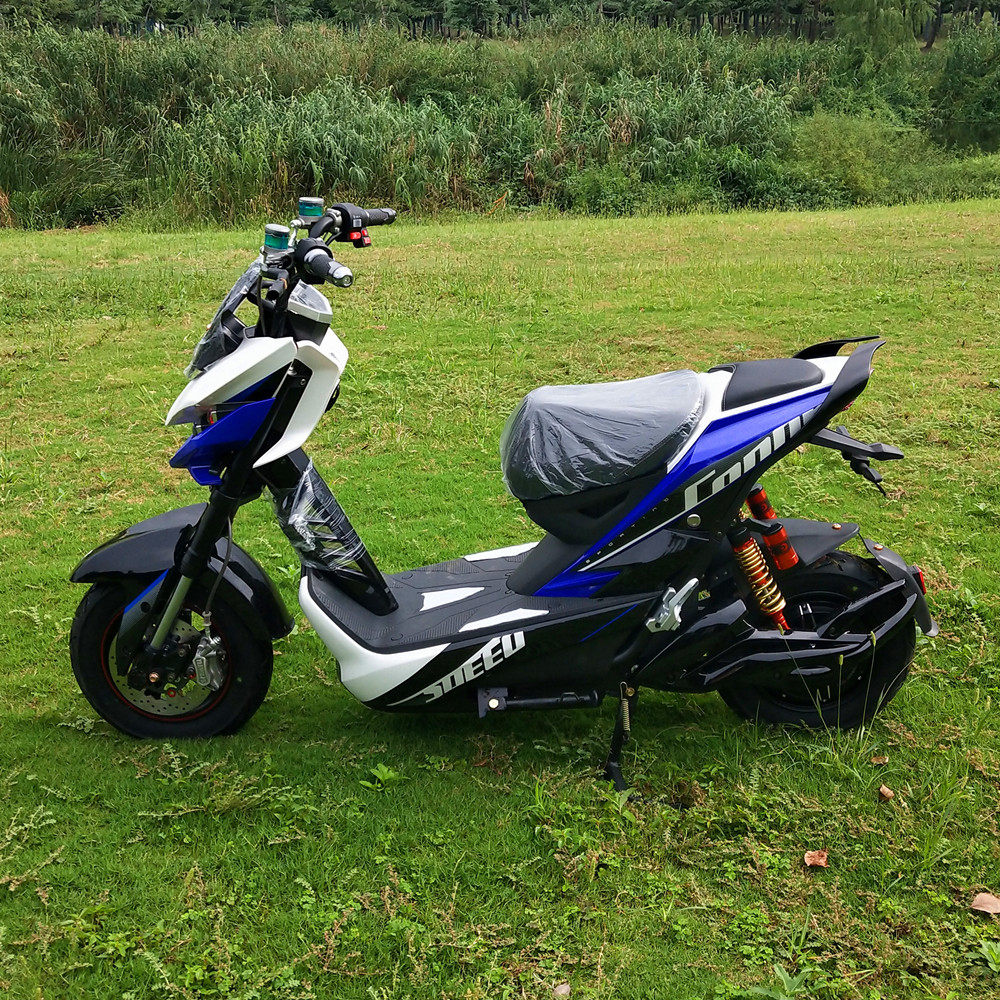 极客电动车60v72vx战警电瓶车战警电摩男女式战狼踏板车