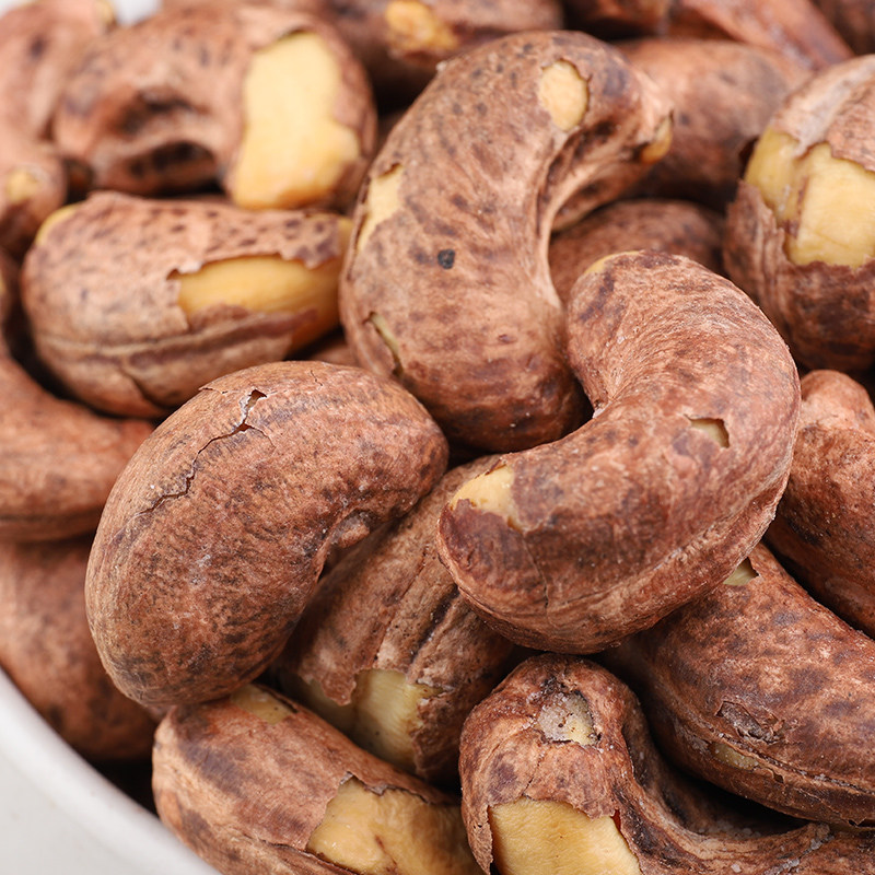 腰果仁袋鼠带衣750g袋装罐装虎皮紫衣新货坚果腰果