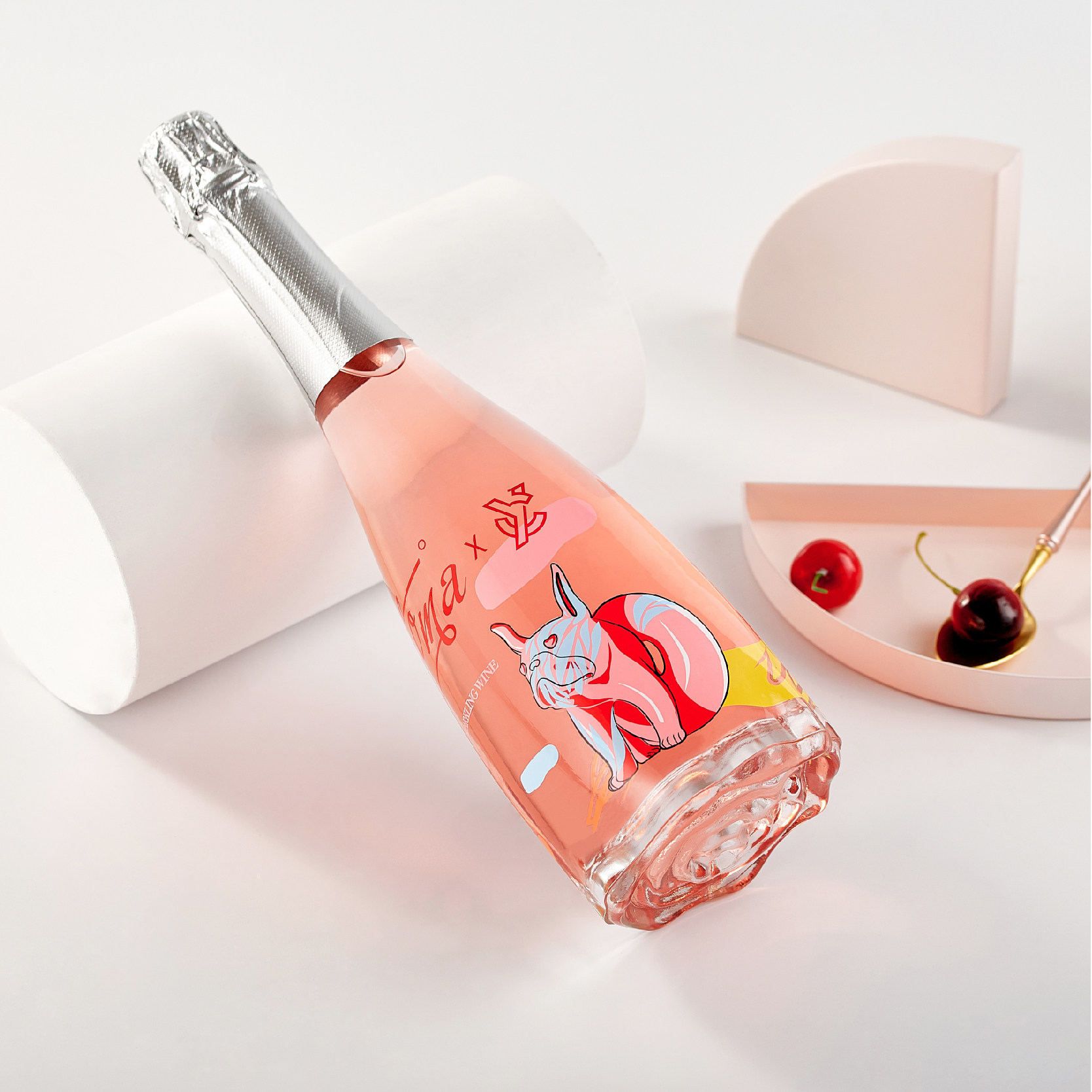 少女杀手 | agoni艾格尼 粉红甜起泡酒 女生酒 瓶底玫瑰花 醉酒诗