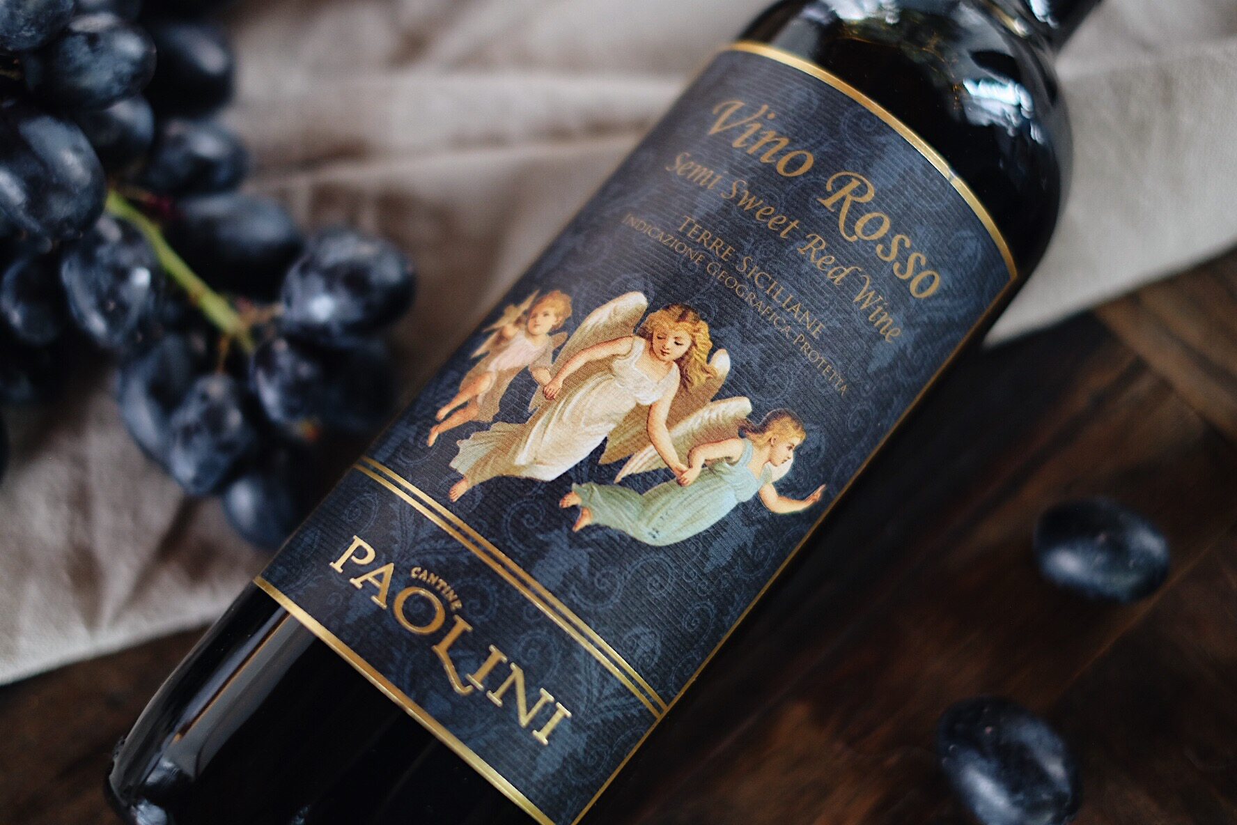 甜酒到干型醉佳过渡|意大利西西里paolini酒庄黑珍珠半甜红葡萄酒
