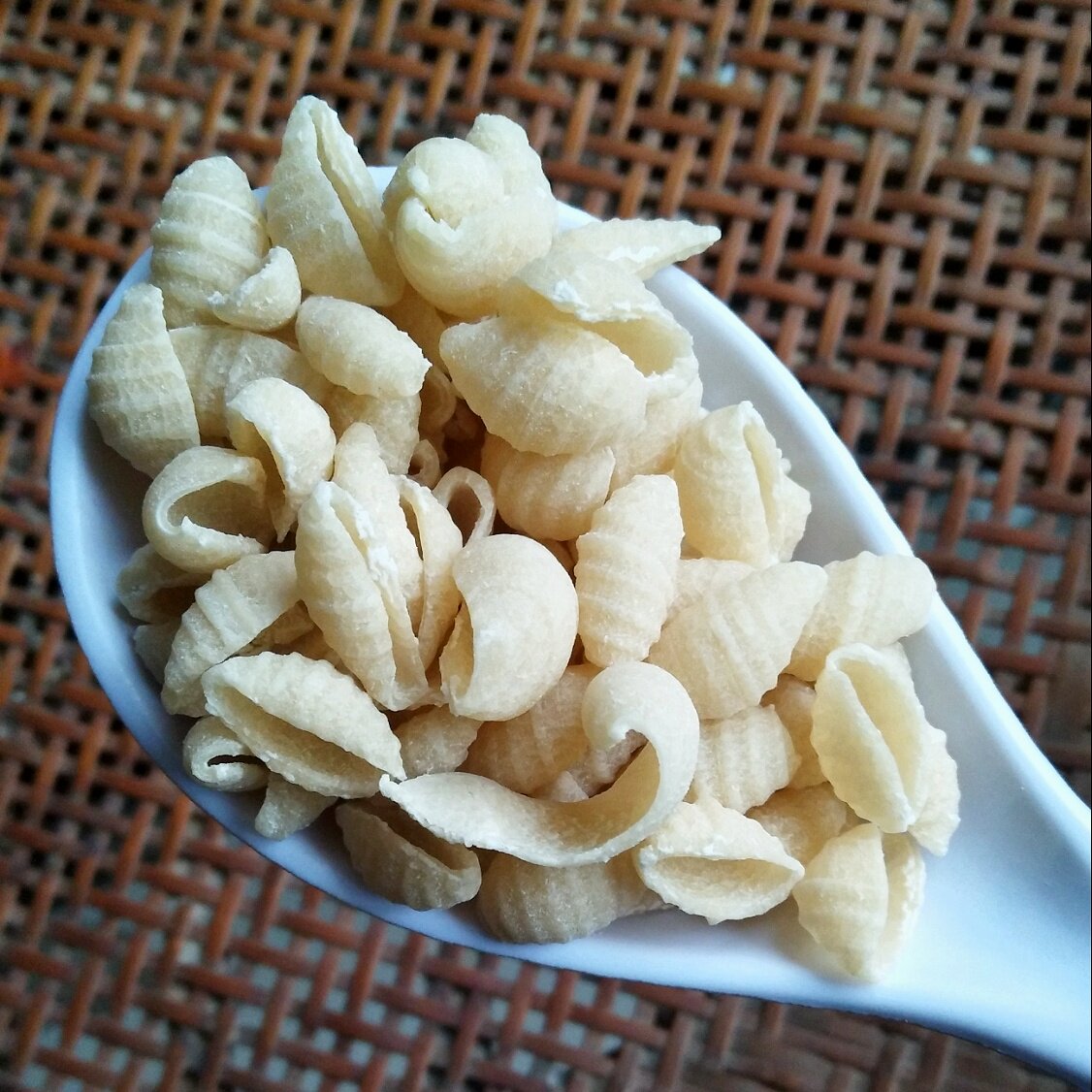 干麻食烩麻什面食小吃陕西安康特产手工猫耳朵包点