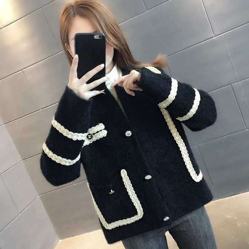 网红百搭貂绒小香风短款外套