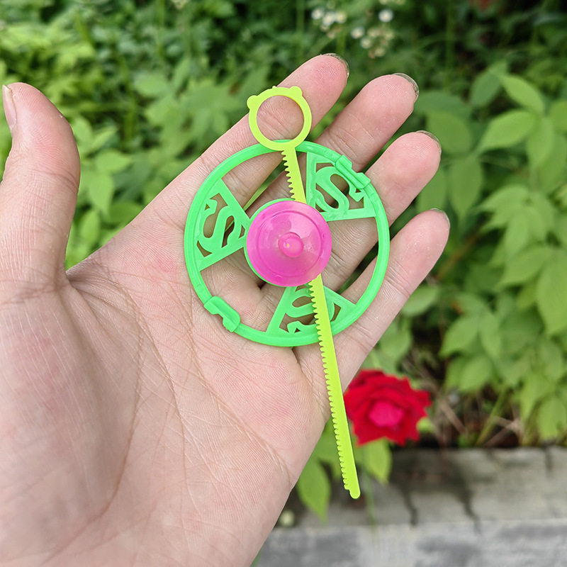 陀螺玩具儿童拉绳拉线男孩手拉旋转六一节礼物陀螺