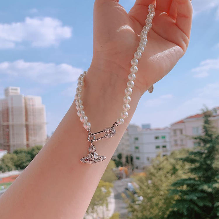 西太太后薇薇安vivienne多钻土星别针金色银色ins项链