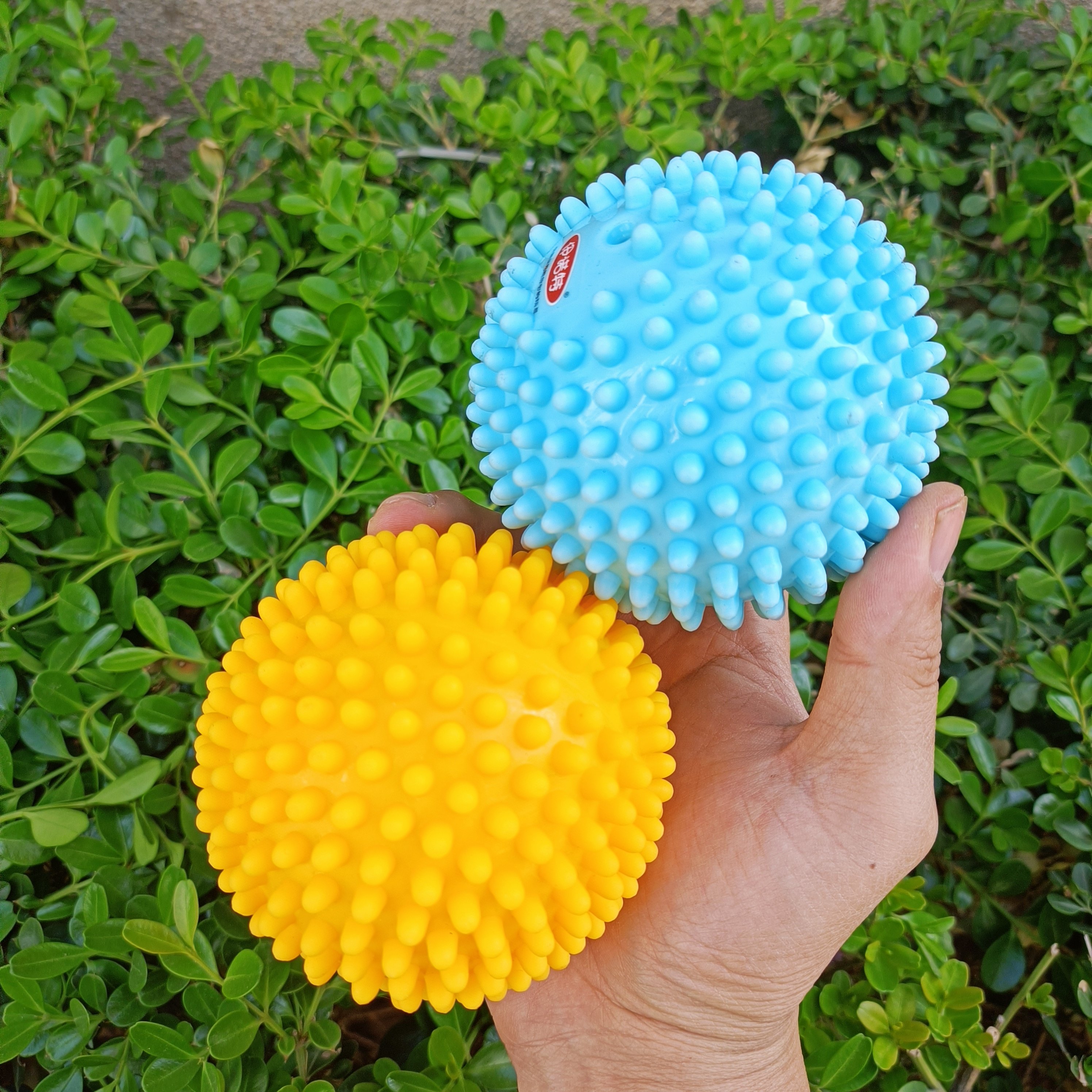 伊诺特儿童按摩球婴幼儿园拍怕弹力加厚安全刺猬球类玩具