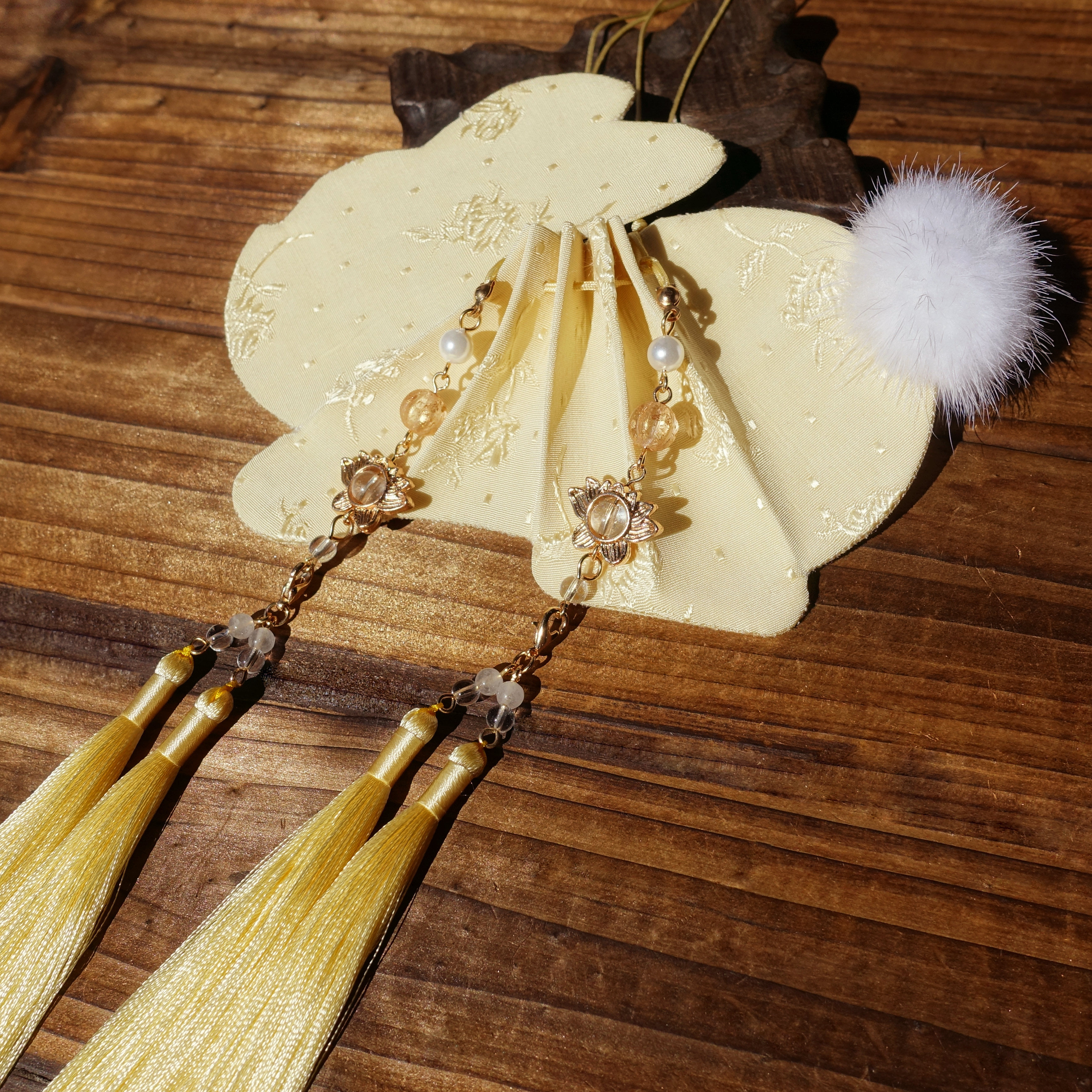 幸运兔手工古法手绘兔子异形荷包古风汉服配饰香包