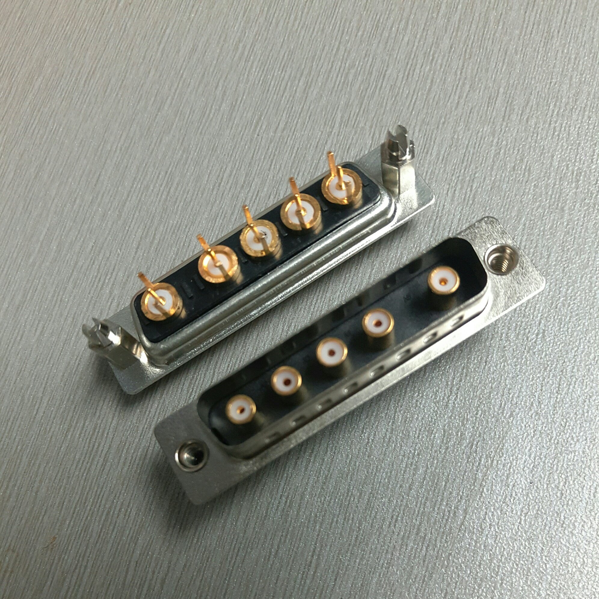 直插5w5射频公头连接器工业专用插头同轴信号连接器