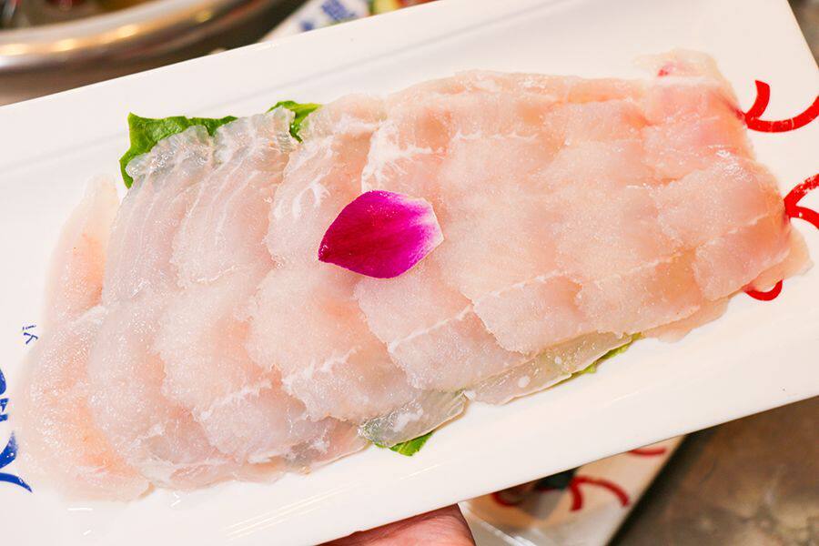 鲜美来火锅巴沙鱼鱼片200g龙利鱼柳已去刺去巴沙鱼