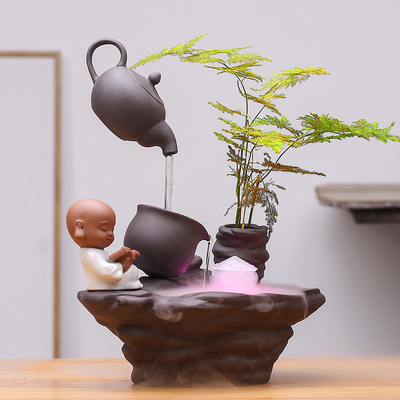 禅意陶瓷流水器小和尚摆件创意家居饰品玄关客厅悬空茶壶流水景观