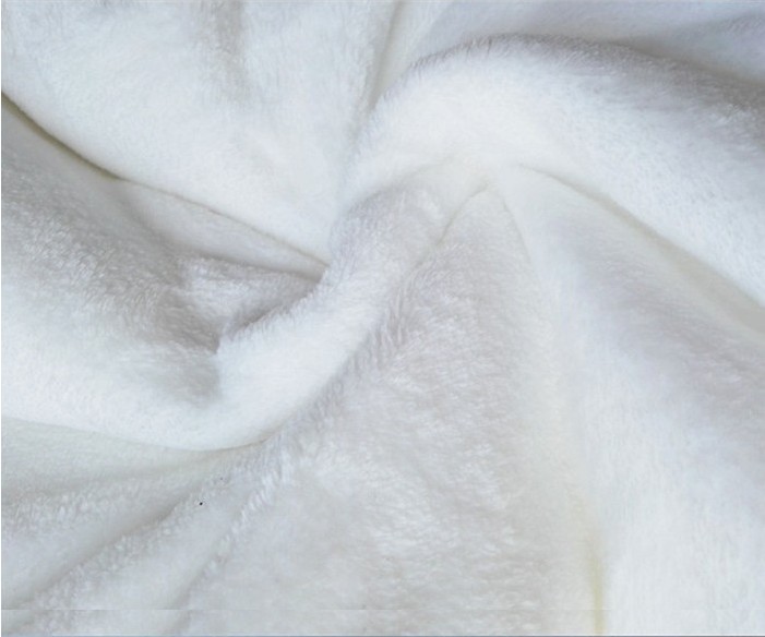 白色毛毯纯色法兰绒毯子珊瑚瑚绒床单空调厚款休闲毯