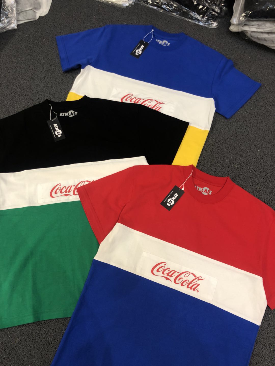 杭州现货 20SS ATOMS X COCA-COLA 可口可乐联名 拼色男女短袖TEE