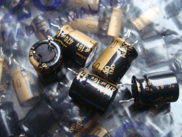 原盒吉康nichiconaudio16v470uf黑金音频滤波电解电容电容器